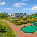 Apartment 520, Seepark